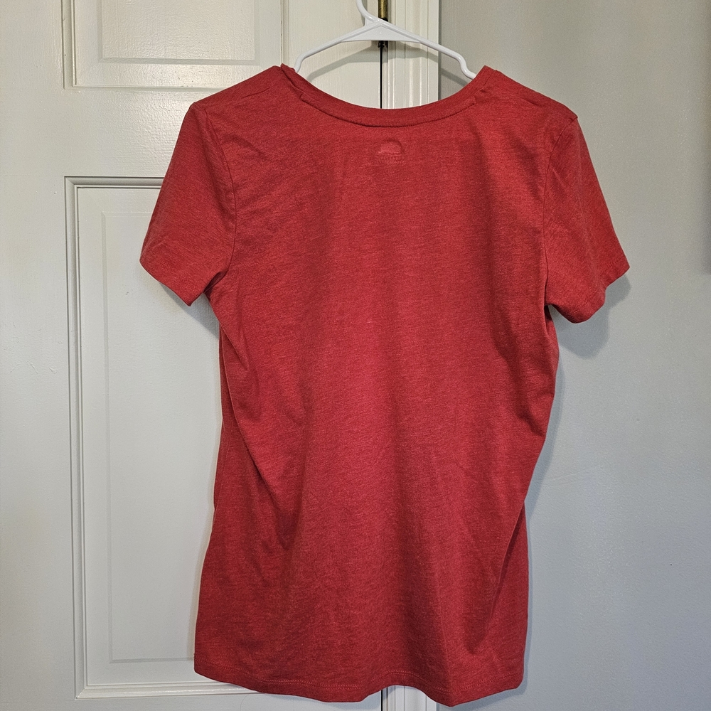 Genuine Merchandise Red V-Neck Tee - Picture 2 of 3